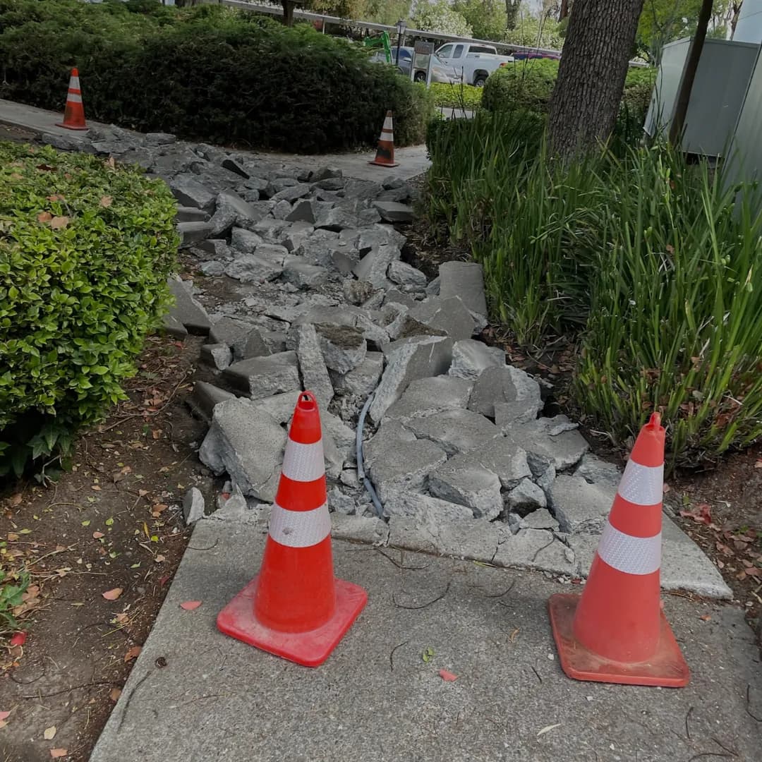 Expertly designed paver patio with border detail by TP Pavers